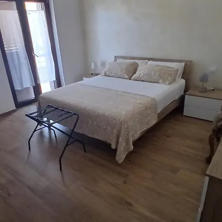 Regina Di Puglia