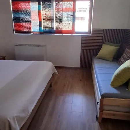 Regina Di Puglia 3* סנטרמו אין קולה